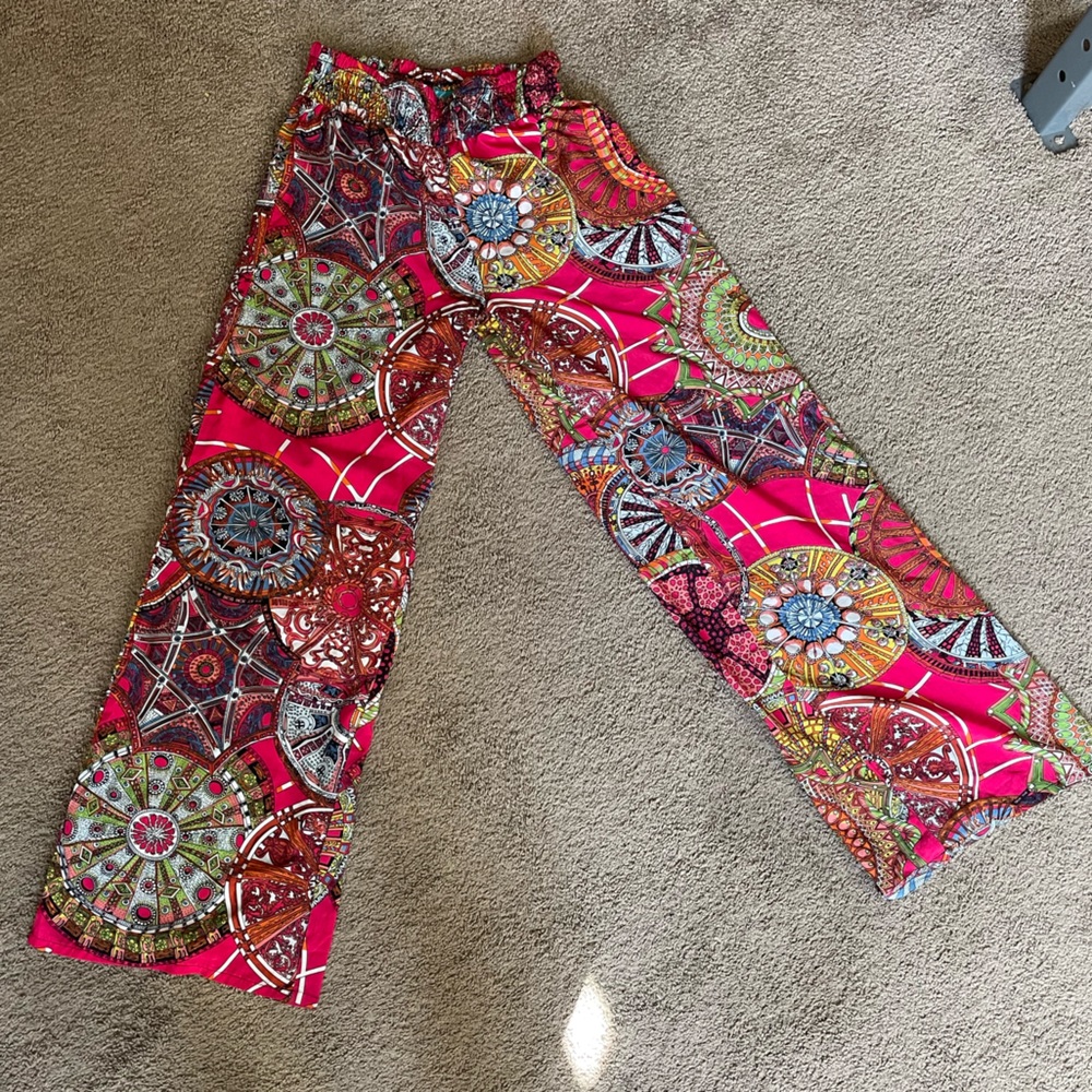 Bonita Flowy Yoga Pants